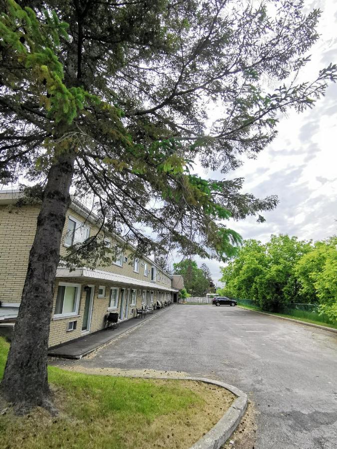 Motel Sainte Catherine Εξωτερικό φωτογραφία