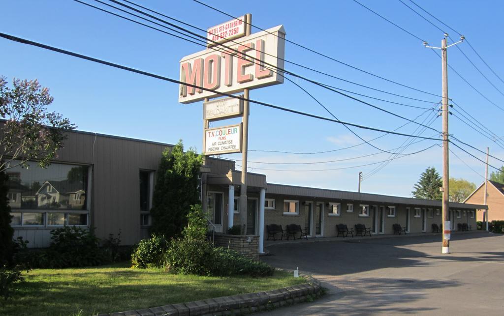 Motel Sainte Catherine Εξωτερικό φωτογραφία